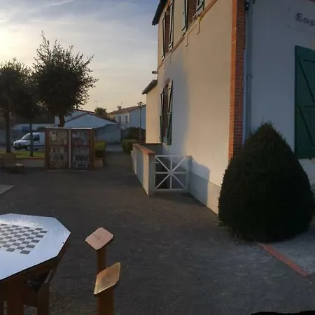 Location Vendee Sur Mer 아파트